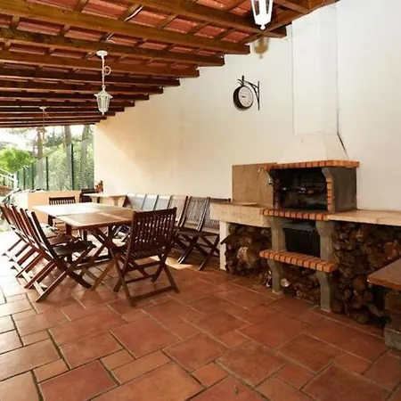 Yellow House Villa Colares