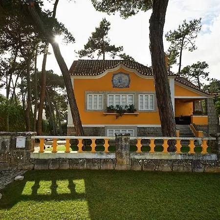 Yellow House Villa